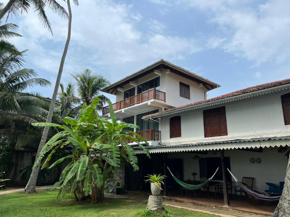 Galawatta Beach Resort Unawatuna Extérieur photo